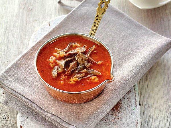 1. Başlangıç için bi' çorba fena olmaz: Beyran çorbası mesela! Bu çorba hangi ilimize ait peki?