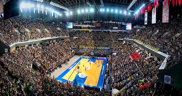1. Final Four'a Sinan Erdem Spor Salonu ev sahipliği yapacak.