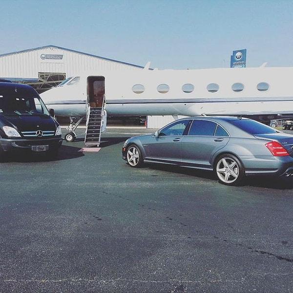 Geçtiğimiz günlerde ünlü rap yıldızı Bow Wow Instagram hesabından şu fotoğrafı paylaşarak özel uçağıyla seyahat ettiğinin havasını atmıştı.