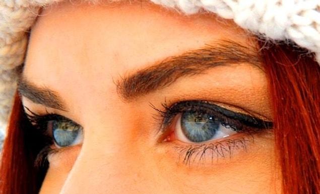 22. Your blue eyes could be an indicator that you're a strategy expert!