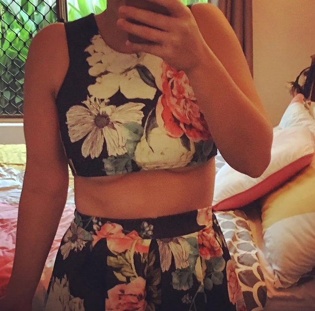 8. Crop tops that make your boobs look massive from the side...