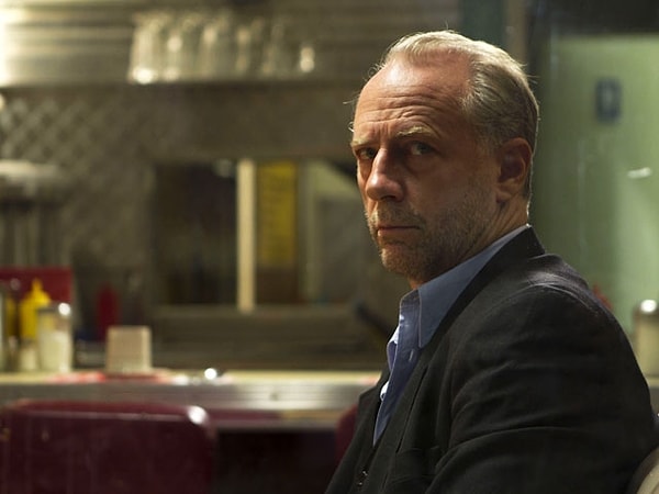 4. "Столик в углу" 2011 год