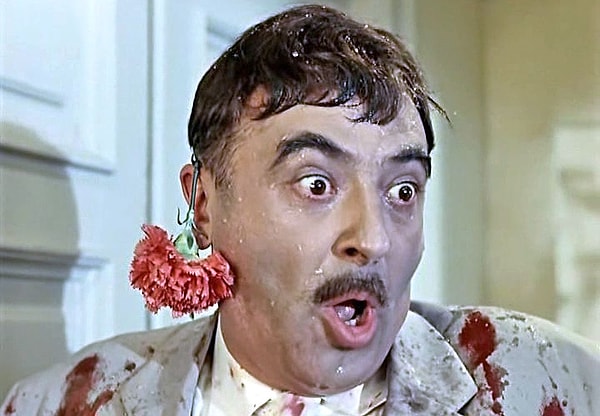 10. После съемок фильма Саахов стал популярен среди кавказского населения СССР, а Этуша торговцы на рынке даже бесплатно угощали фруктами.