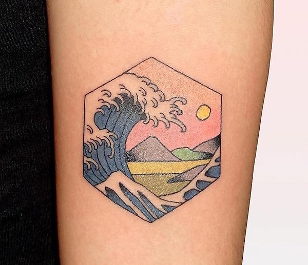 4. Многие из его японских татуировок имеют сходство с традиционными гравюрами укиё-э.