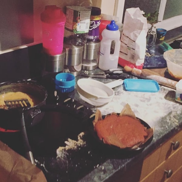 3. Уже сама мысль о беспорядке на кухне заставляет вас отказаться от идеи приготовить что-нибудь.