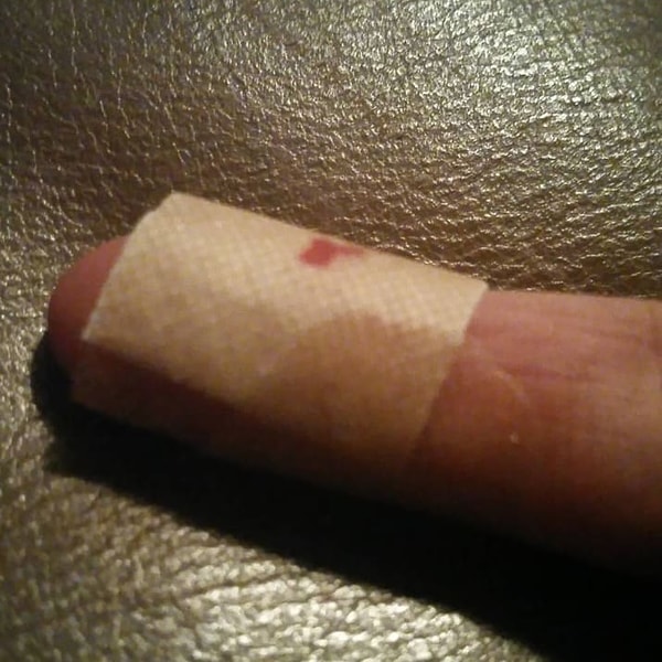 8. Каждый раз при использовании ножа, нужен как минимум пластырь.