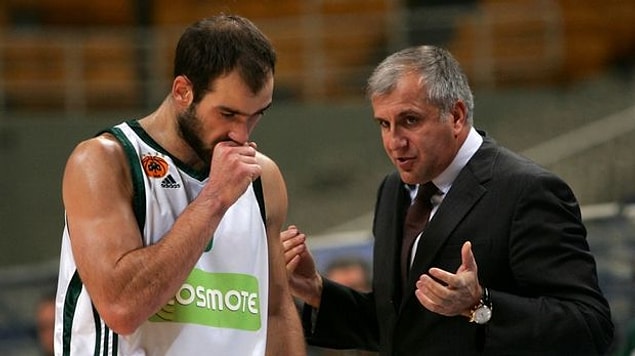 O dönem Atina takımının koçluğunu yapan Obradovic, Spanoulis'e çok değer veriyordu.