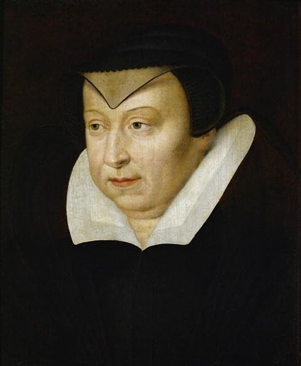 Вы - Екатерина Медичи, королева Франции