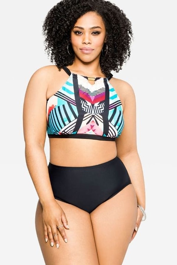 1. Однотонный низ и яркий верх - беспроигрышное сочетание!