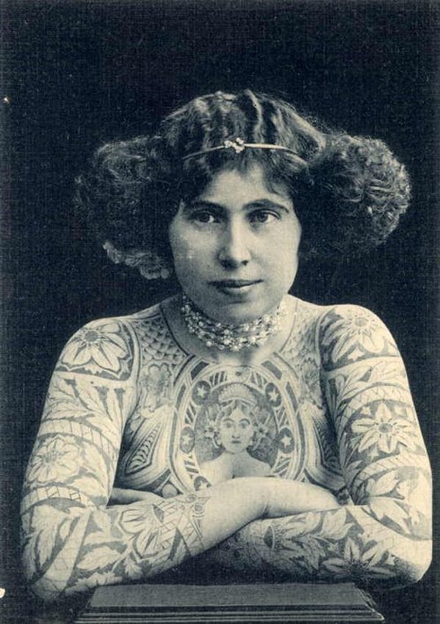 17. (1899)