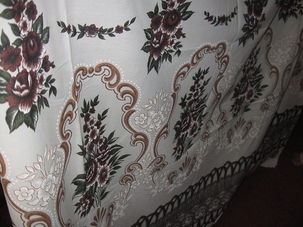 21. Мы точно не знаем почему, но такие шторы были в каждом доме