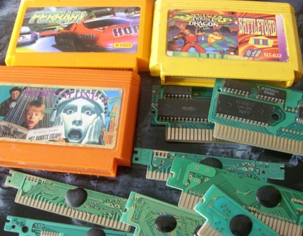 32. А когда терялся картридж, мы запоминали игру по точкам и схемам