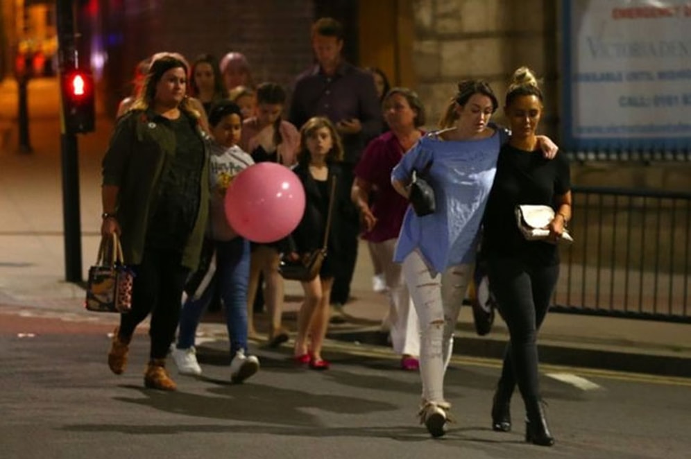Manchester Arena Saldırısında 50 Genci Güvenli Bir Otele Götüren Kadın: Manchester Meleği