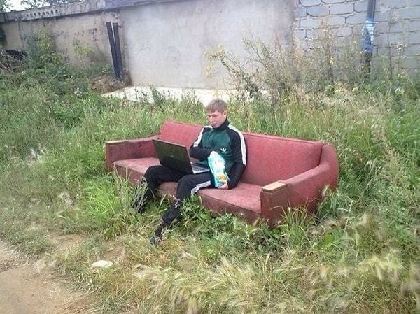 4. Ну, а что поделать, если интернет ловит только здесь