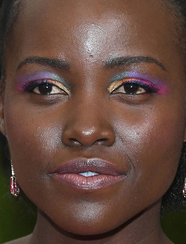 6. Люпита Нионго