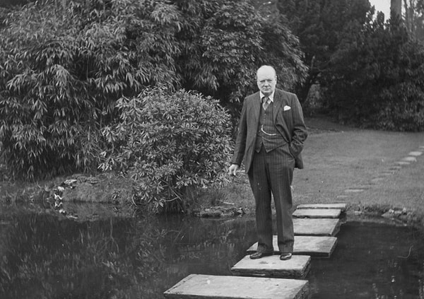 1. Уинстон Черчилль