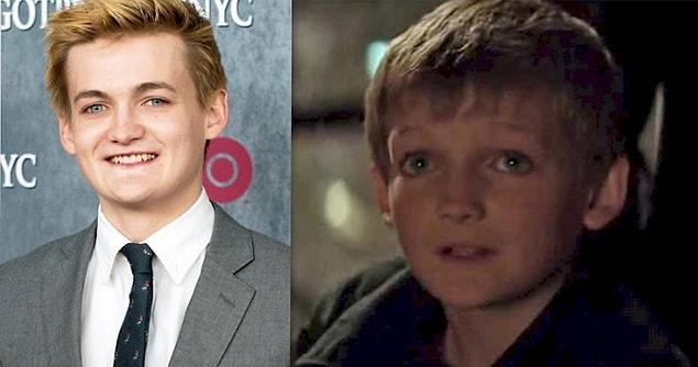 15. Jack Gleeson (Joffrey Baratheon) was also in Batman Begins.