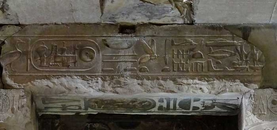 Hieroglyphs Of Helicopters And Submarines Another Egyptian Mystery Arises 4816