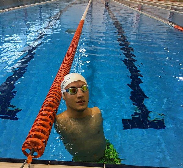 Beytullah'ı fark eden Kahramanmaraş Engelliler Yüzme Spor Kulübü Başkanı ve yüzme milli takım antrenörü Osman Çullu, Eroğlu ailesine giderek Beytullah'ın yüzme sporu yapabileceğini söyledi.