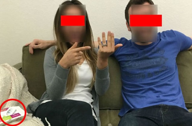 Sonra fotoğrafı kontrol etmeye karar vermiş belli ki.