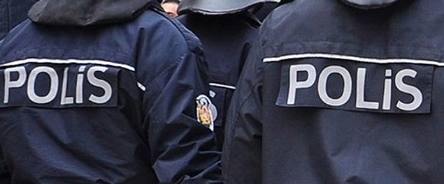 7. Polis üniformaları mavi, çünkü ABD’de iç savaş sonrası ordudan arta kalan mavi üniformaları giymişlerdi.