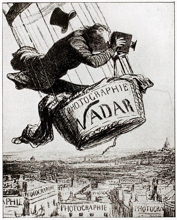 1. Первая в истории аэрофотография была сделана французским фотографом и воздухоплавателем Гаспаром Феликсом Турнашоном в 1858 году. Но эти снимки, к сожалению, не сохранились...