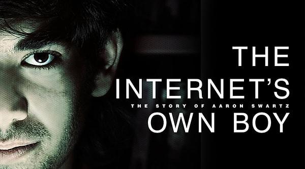 7. Erkan'ın öneri ise, Reddit'in kurucusu Aaron Swartz'ın hayat hikayesini anlatan "The Internet's Own Boy" belgeseli. O kadar etkilenmiş ki sinemaya uyarlanması gerektiğini vurguluyor.