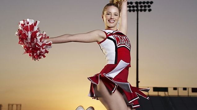 2. Listenin ikinci sırasında çoğumuzun Glee'den tanıdığı Dianna Agron var.