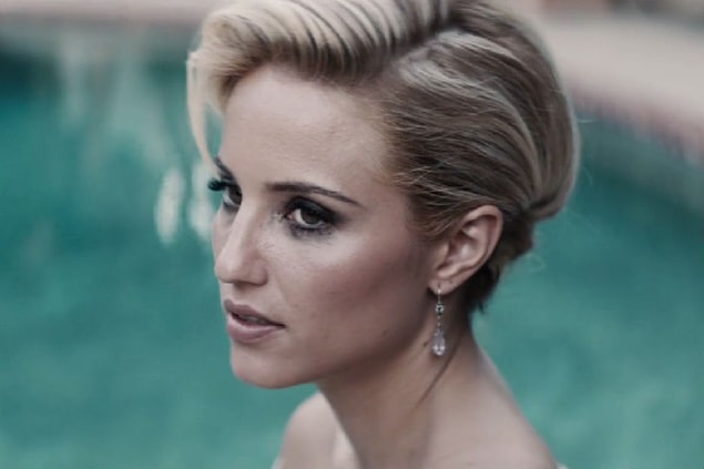 Ayrıca Dianna'nın Sam Smith'in "I Know I'm Not The Only One" klibindeki oyunculuğu da çok eleştirilmişti.