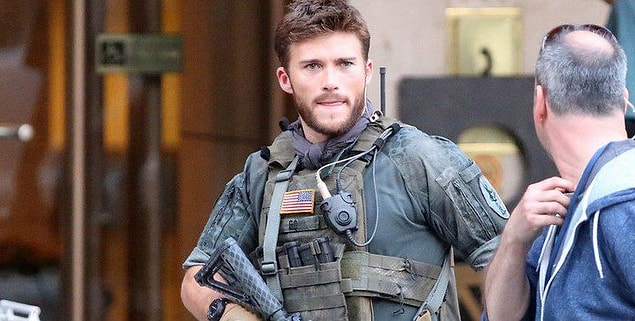 3. Scott Eastwood denince akla babası ünlü oyuncu ve yönetmen Clint Eastwood geliyor.
