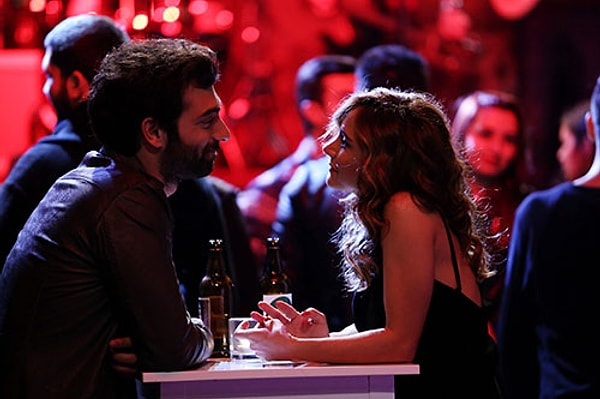 3. Кто должен оплачивать счет на первом свидании?