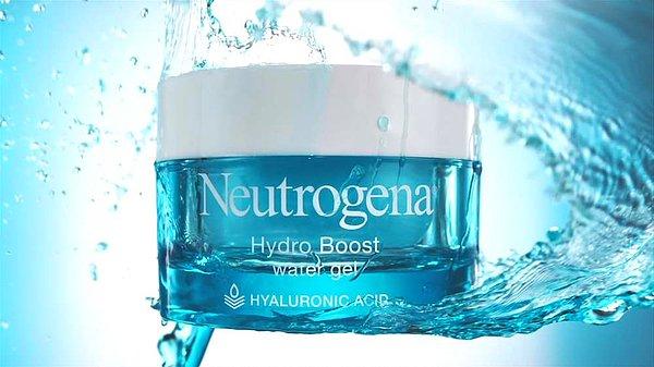 4. Bir Terazi burcu kadını olarak güzellik ürünlerinden en iyi İrem anlıyor ve Neutrogena'nın Hydra Boost kremini şiddetle öneriyor!