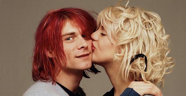 Çocukluğundan beri ailesinin hiperaktivite için sakinleştiriciler verdiği Kurt Cobain'in depresif, bağımlı ve intihara meyilli hallerinin suçlusu olarak Courtney gösterildi.