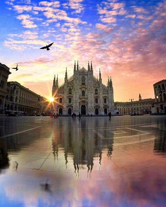 9. 📍Milano 📷 @jan9.0 ·
