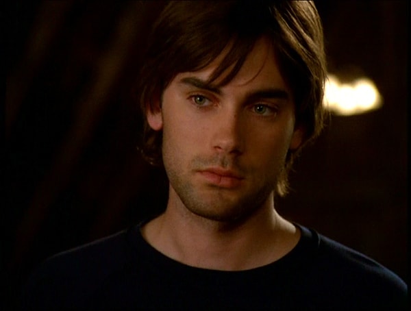 5. Чьим ребенком был Крис?