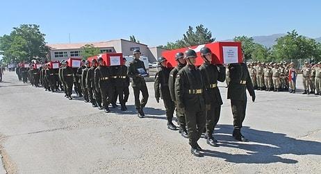 Türkiye Düşen Helikopterde Şehit Olan 13 Askerine Ağlıyor...