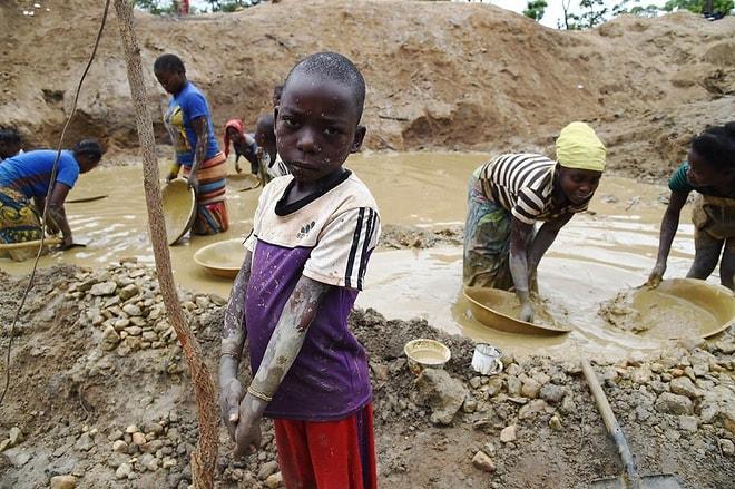 Kongo'da Çocuk Olmak: 1 Dolar İçin Çıplak Ayakla 12 Saat Mesai