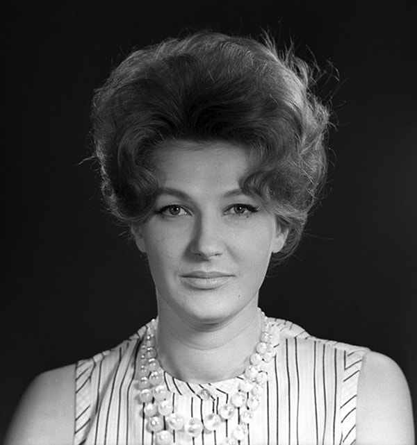 7. Николай Рыбников (Илья) очень хотел, чтобы Анфису сыграла его жена.