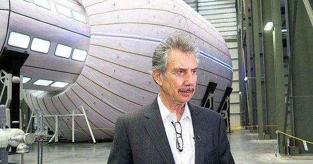 Bu soruya cevap vermek için yola çıkan NASA’nın iş ortaklarından olan Bigelow Aerospace’in CEO’su Robert Bigelow, uzaylılarla alakalı ilginç bir iddiayı ortaya attı.