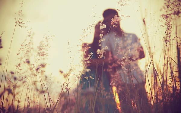 11. "Страстно веря в то, чего еще нет, мы создаем это. Только то не воплотилось, чего мы еще не захотели достаточно сильно"