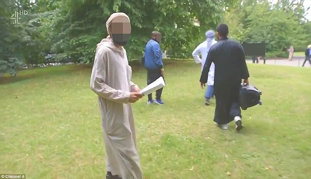 Londra Saldırganı, 2016'da İngiltere'de Çekilen Cihatçılar Belgeselinde Yer Almış