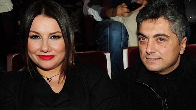 Bu arada Deniz Seki'nin nişanlısı ise onu bekliyordu ve İtalya'da sürpriz bir nikah hazırladığı söylentileri dönüyordu.