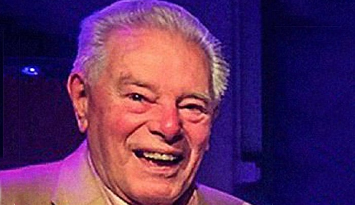 Tedavilerine Kendi Spermiyle Katkı Yaparak 19'dan Fazla Çocuğu Olan Tüp Bebek Doktoru: Jan Karbaat