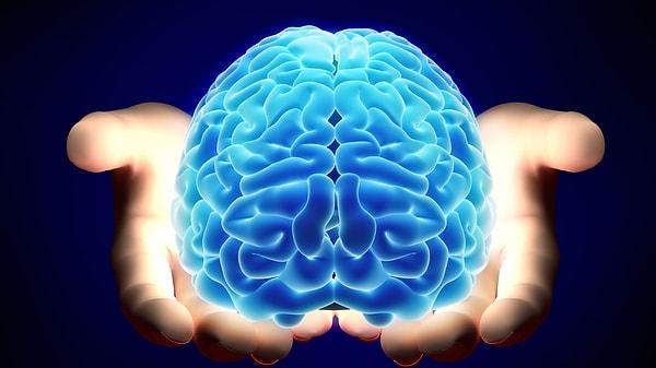 3. Beynimiz 4 ila 6 dakika boyunca oksijensiz kalabilir. Bu süreden sonra beyin hasarı başlar.