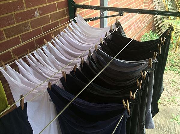 12. Çamaşır iplerinde yer tasarrufu: