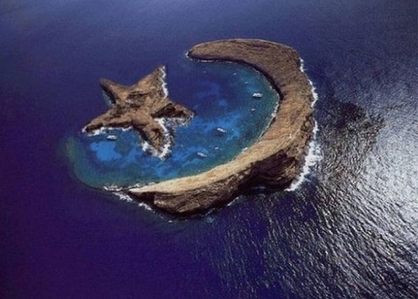 17. Остров полумесяц со звездой