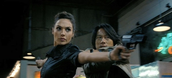 9. В Голливуде она проснулась знаменитой после роли Жизель в фильме "Форсаж"