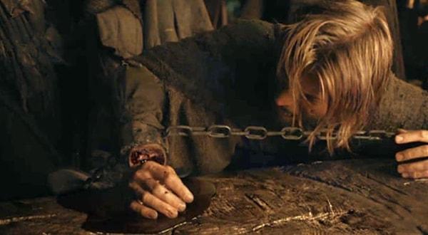 10. Jaime'nin elinin kesildiği an.