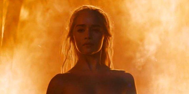 19. Daenerys'in Khallara ateş püskürttüğü an.