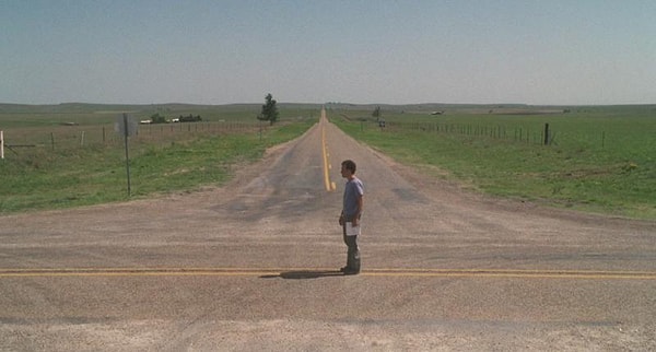 8. Если вы отправились тусить с друзьями на дискотеку или в парк, то вам следовало держаться возле них